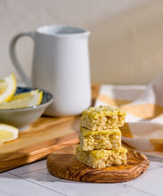 Load image into Gallery viewer, Whey-Based IsaLean® Protein Bar